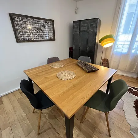 Oustal De La Torre Apartment
